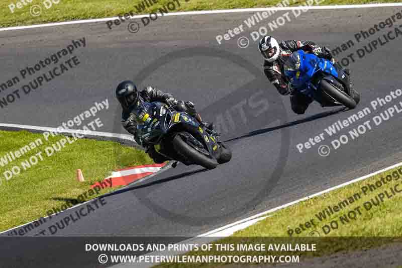 cadwell no limits trackday;cadwell park;cadwell park photographs;cadwell trackday photographs;enduro digital images;event digital images;eventdigitalimages;no limits trackdays;peter wileman photography;racing digital images;trackday digital images;trackday photos